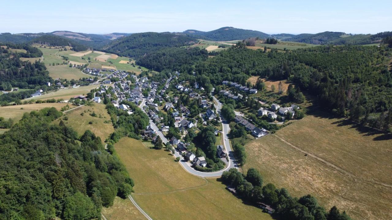 Ferienwohnung Up Willingen-Schwalefeld Виллинген Экстерьер фото