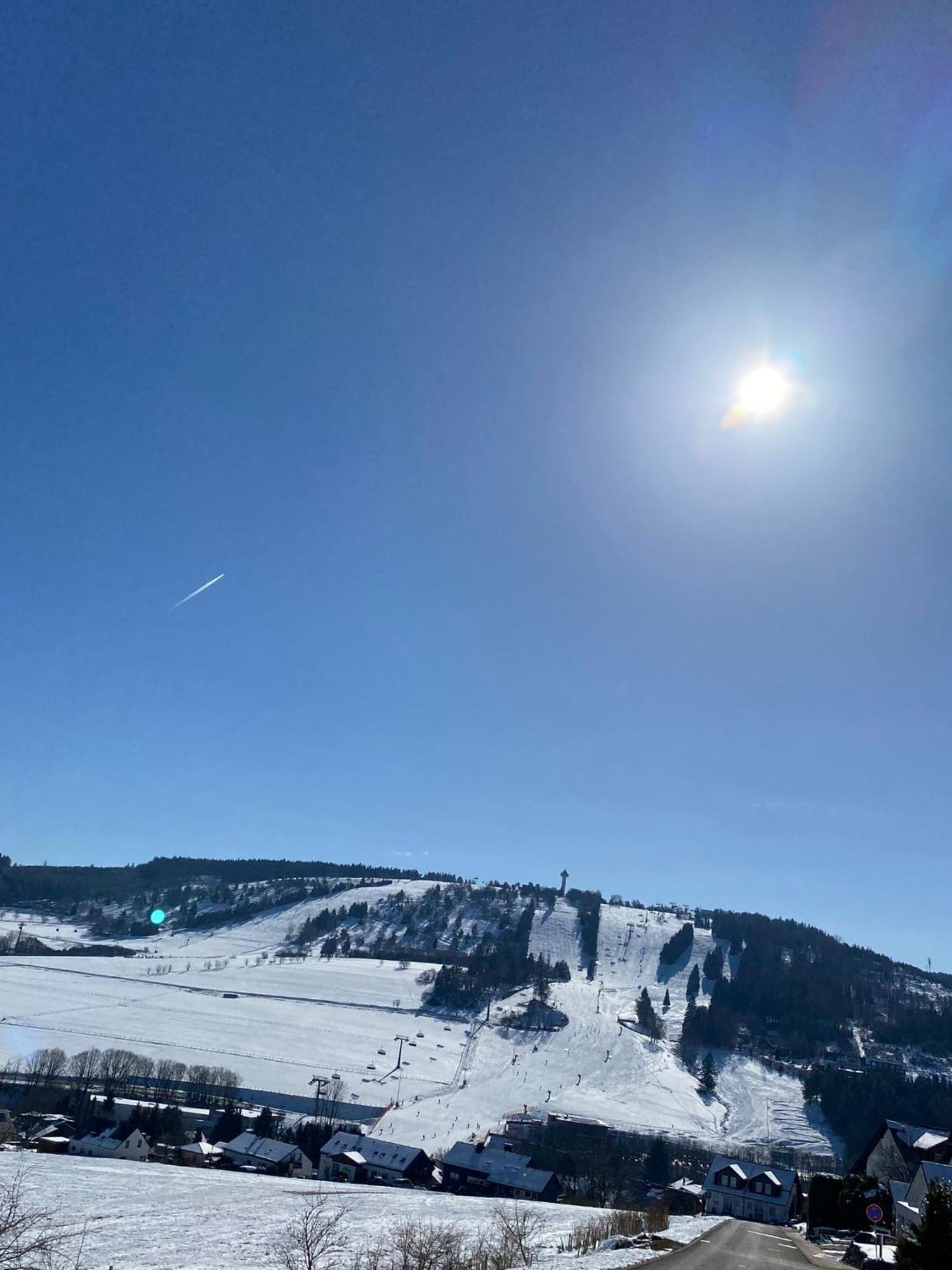 Ferienwohnung Up Willingen-Schwalefeld Виллинген Экстерьер фото